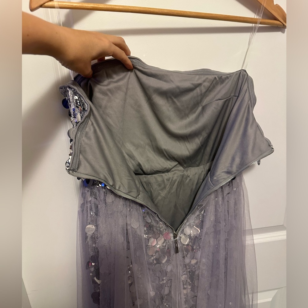 Fareisty silver Sequin strapless mini dress with tulle gown. NWT - Picture 6 of 6